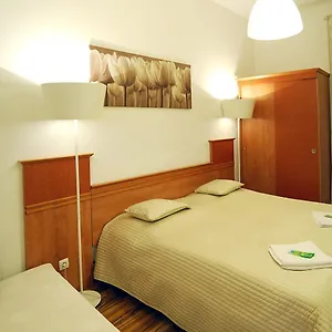 3* Hostel Free Zone